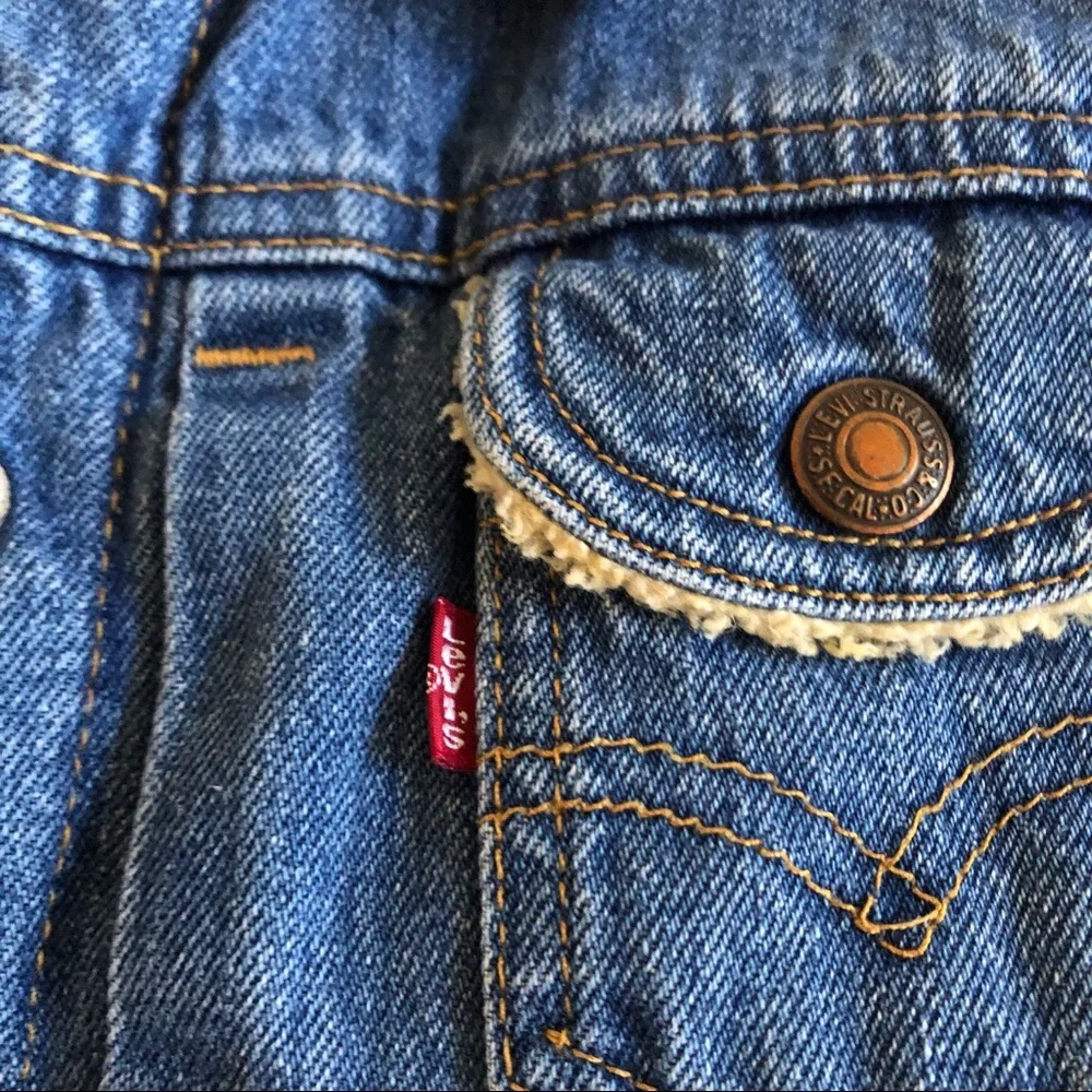 Levi's Blue Denim Sherpa-Lined Vest with Cream Collar